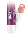 Полезные советы от NIVEA по защите губ в холода 