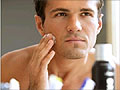 Более половины мужчин используют увлажняющий крем для лица
